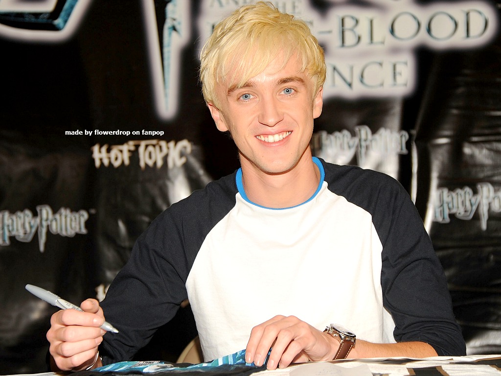 Tom-Felton-Wallpaper-tom-felton-31398222-1024-768